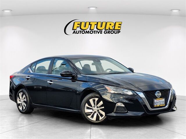 2022 Nissan Altima 2.5 S