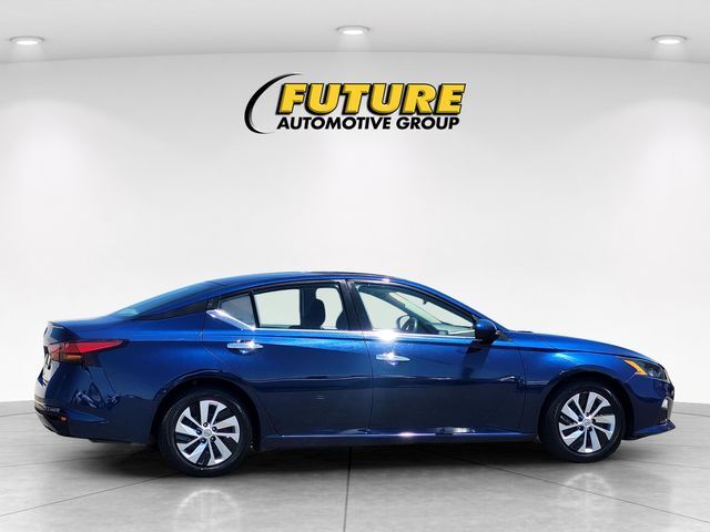 2022 Nissan Altima 2.5 S