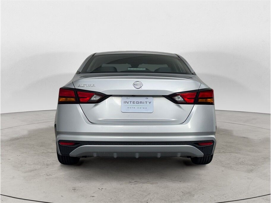 2022 Nissan Altima 2.5 S Sedan 4D Folsom CA