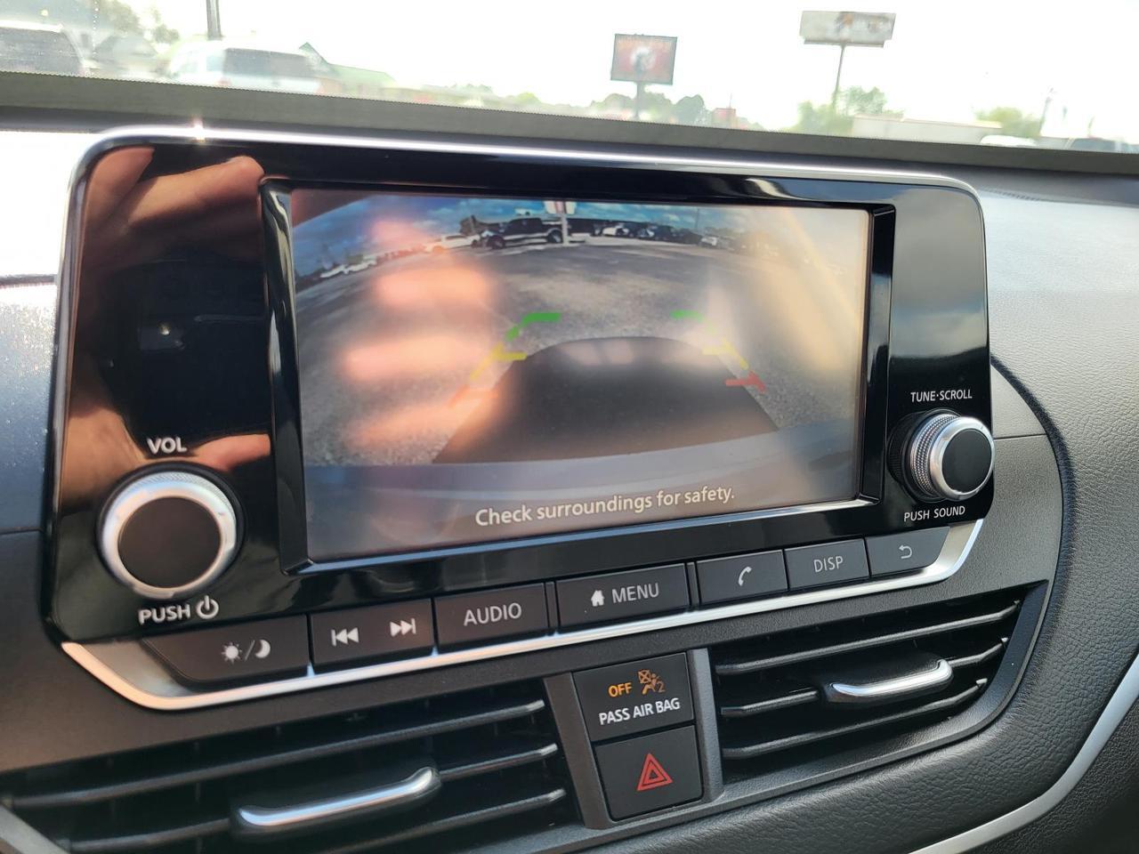 2022 Nissan Altima 2.5 S Sedan Beeville TX