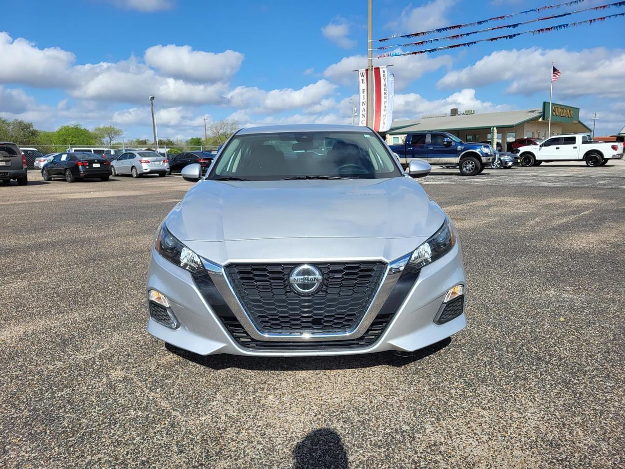2022 Nissan Altima 2.5 S Sedan Beeville TX