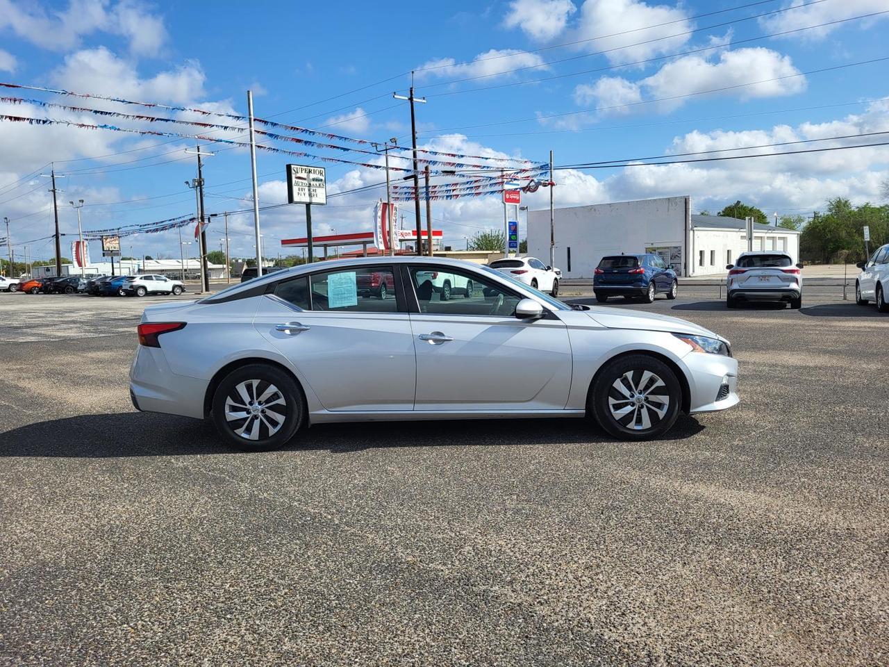 2022 Nissan Altima 2.5 S Sedan
