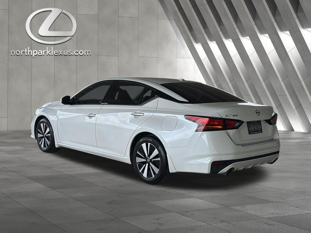 2022 Nissan Altima 2.5 SL