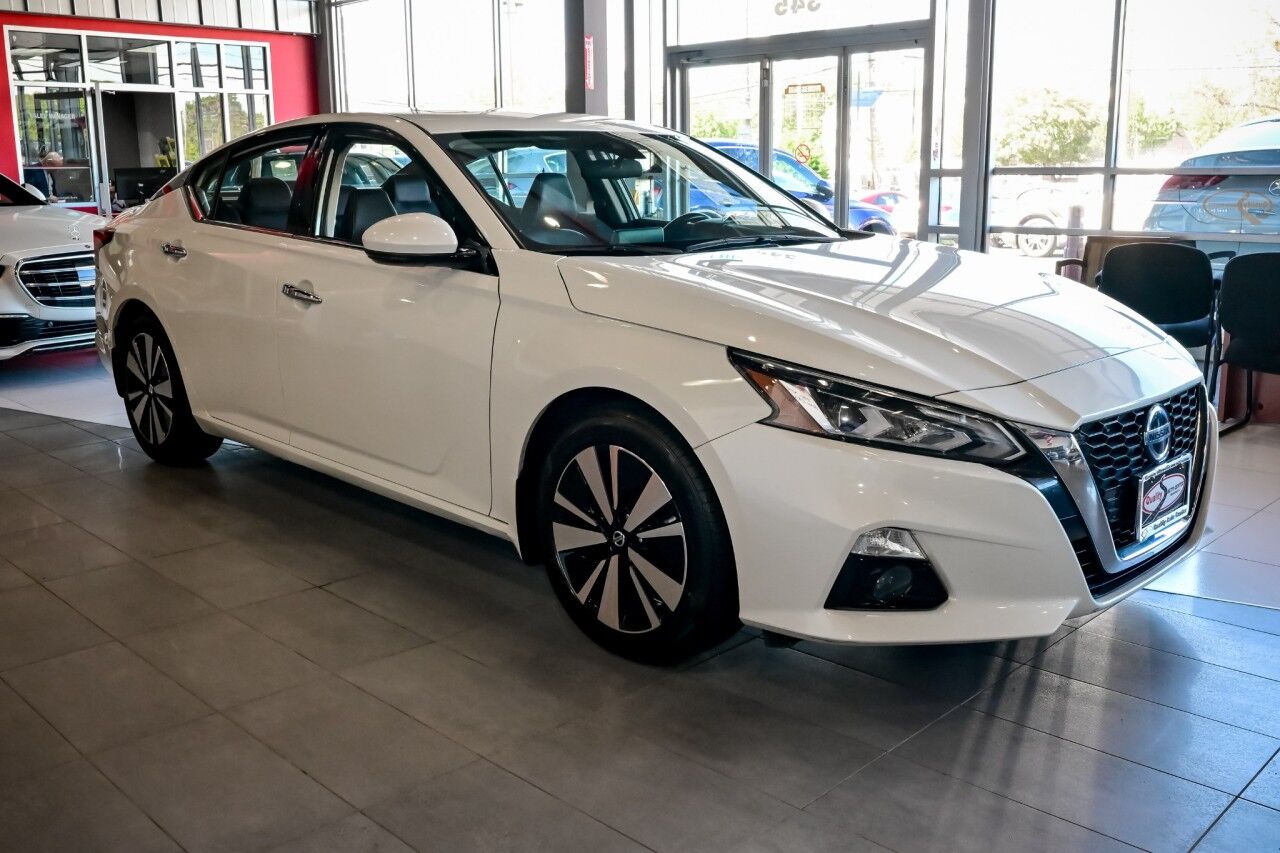 2022 Nissan Altima 2.5 SL