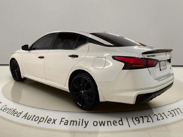 2022 Nissan Altima 2.5 SR