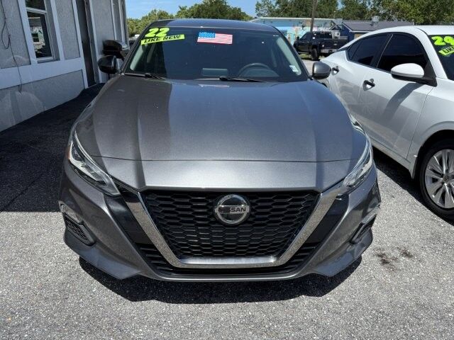 2022 Nissan Altima 2.5 SR