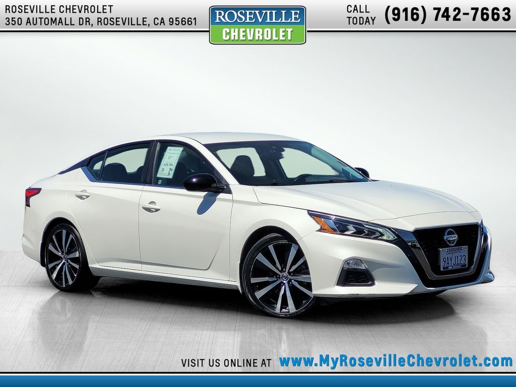 2022 Nissan Altima 2.5 SR