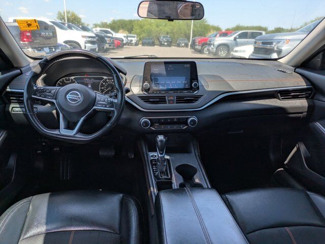 2022 Nissan Altima 2.5 SR Castroville TX