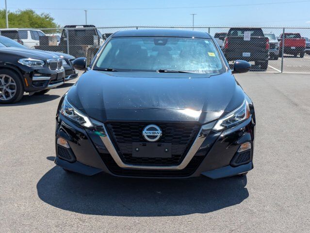 2022 Nissan Altima 2.5 SR Castroville TX