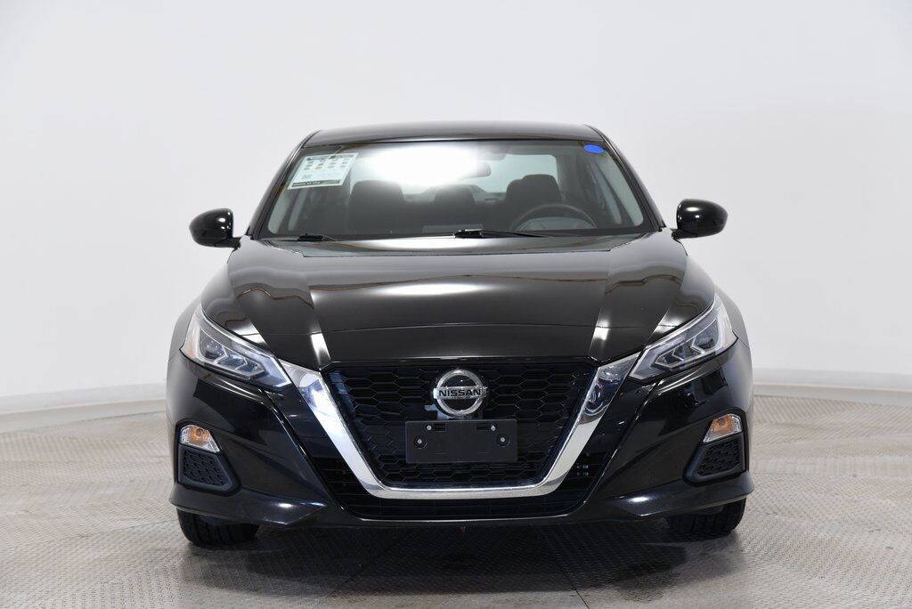 2022 Nissan Altima 2.5 SV Akron