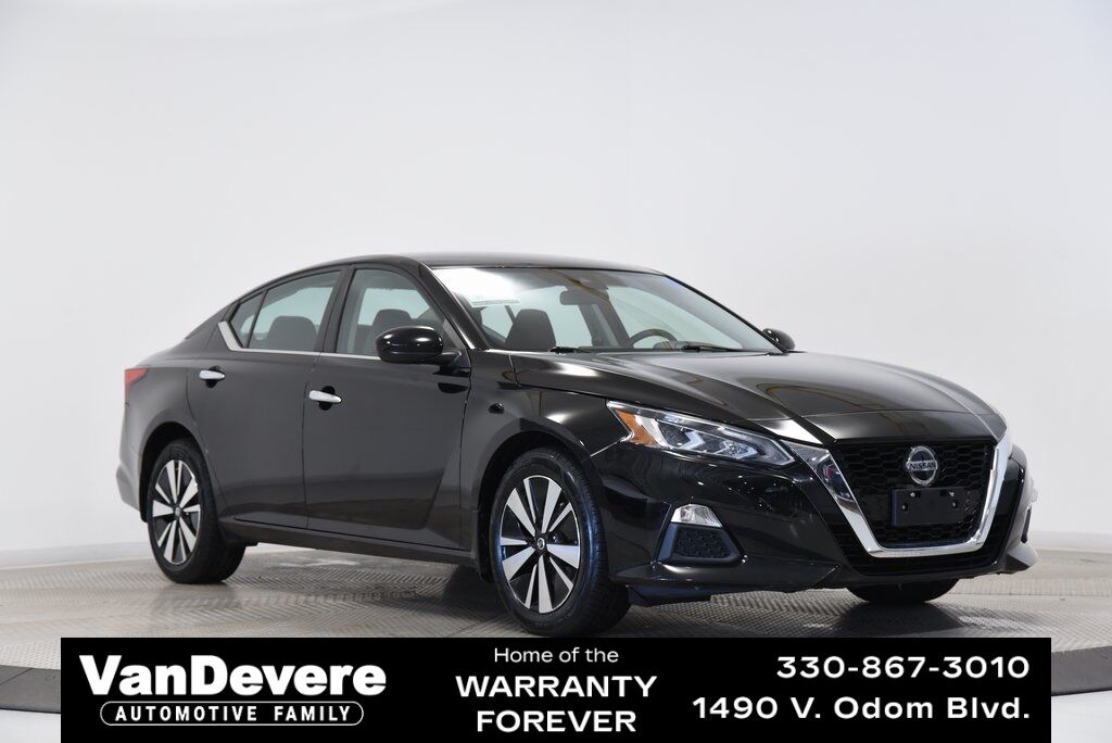 2022 Nissan Altima 2.5 SV Akron