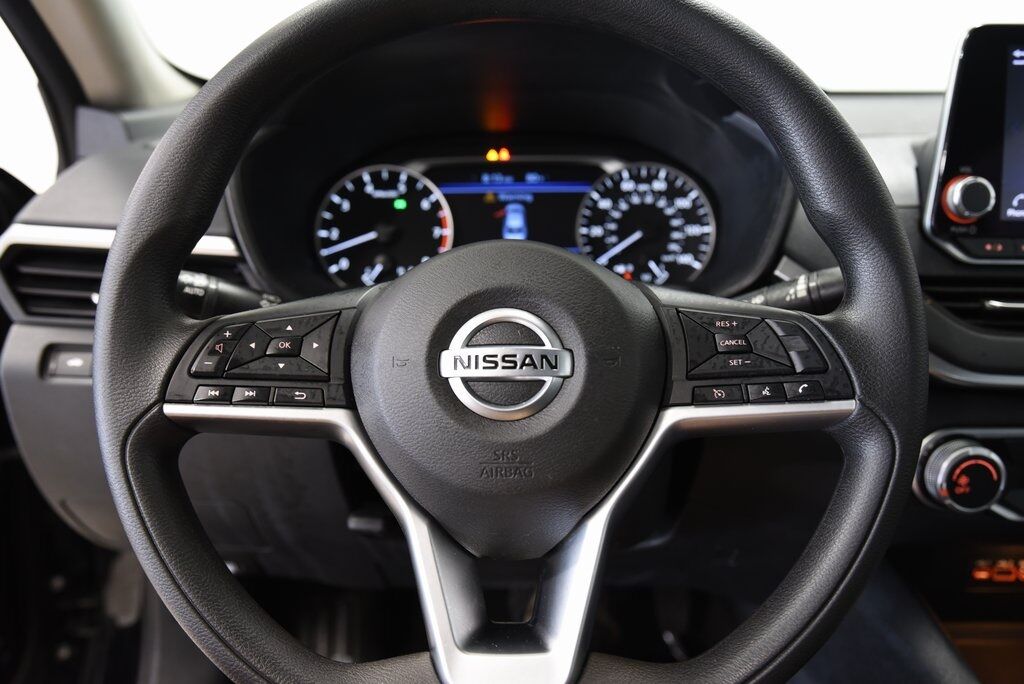 2022 Nissan Altima 2.5 SV Akron