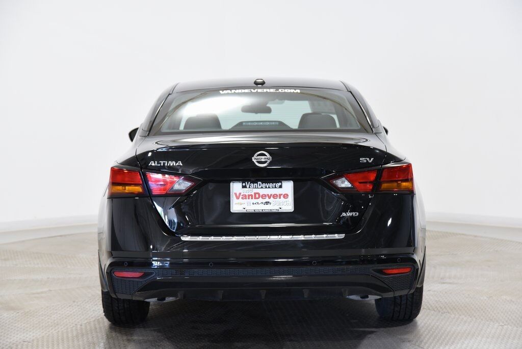 2022 Nissan Altima 2.5 SV Akron