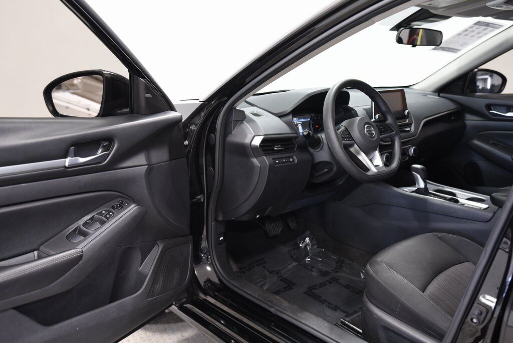 2022 Nissan Altima 2.5 SV Akron OH