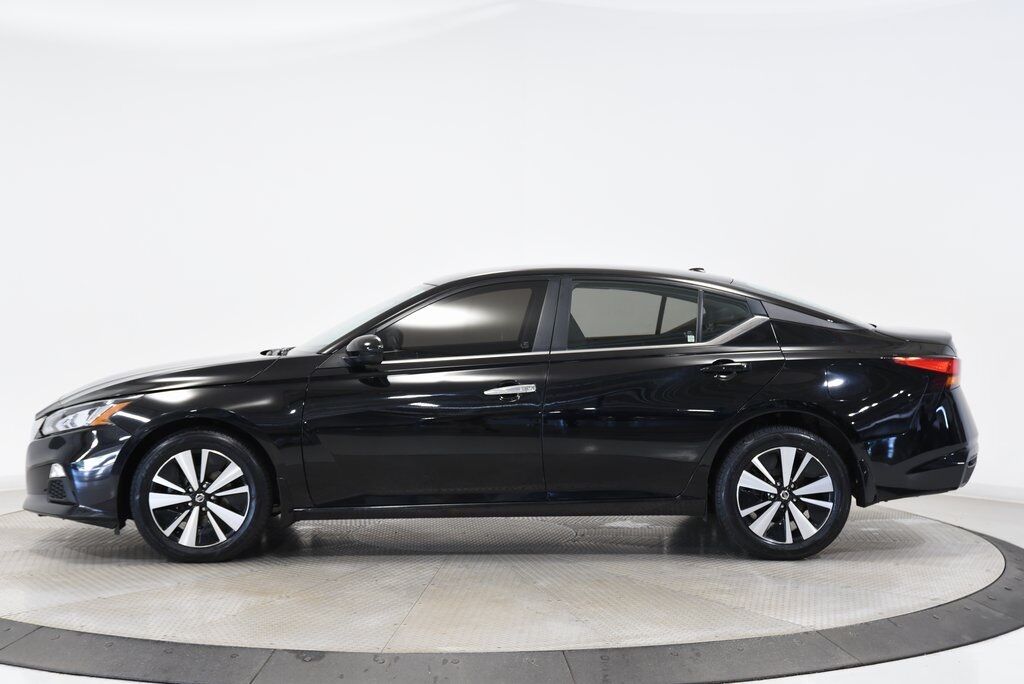 2022 Nissan Altima 2.5 SV Akron OH