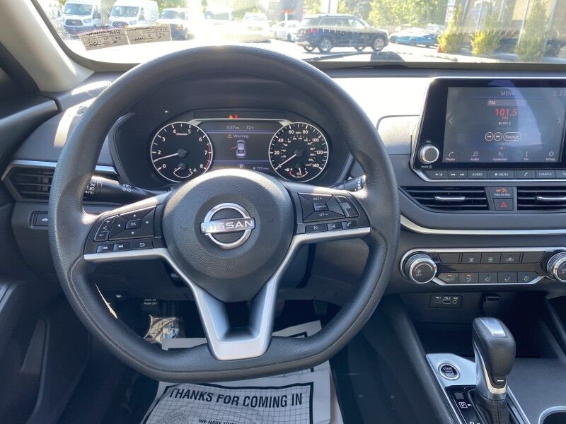 2022 Nissan Altima 2.5 SV Bristol  PA