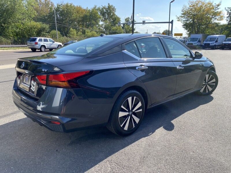 2022 Nissan Altima 2.5 SV Bristol  PA