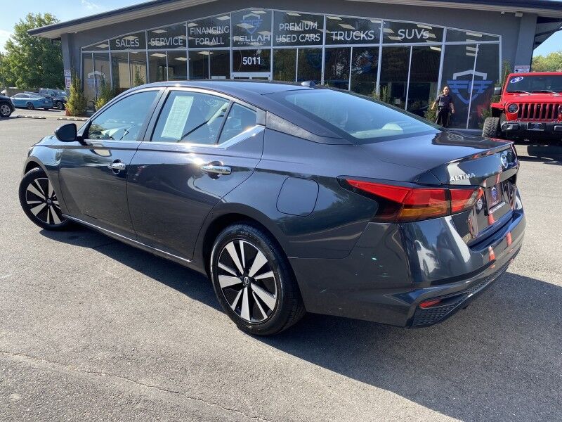 2022 Nissan Altima 2.5 SV Bristol  PA