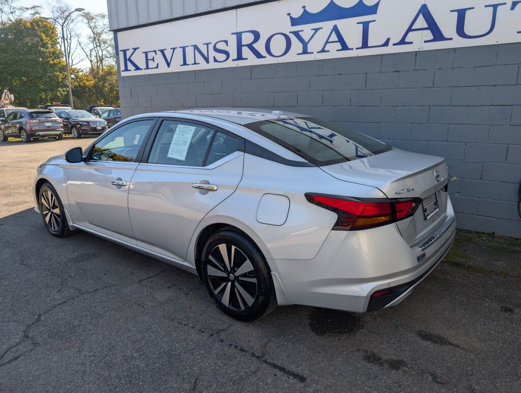 2022 Nissan Altima 2.5 SV Owego NY