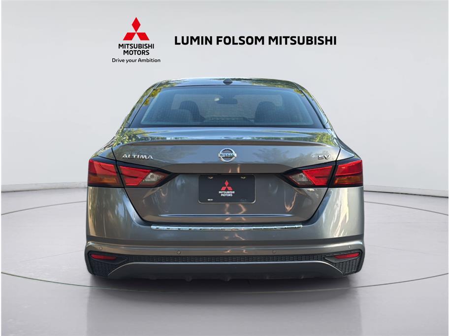 2022 Nissan Altima 2.5 SV Sedan 4D Folsom CA