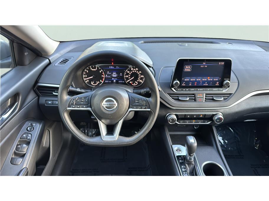 2022 Nissan Altima 2.5 SV Sedan 4D Folsom CA
