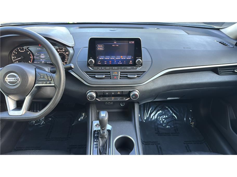 2022 Nissan Altima 2.5 SV Sedan 4D Folsom CA