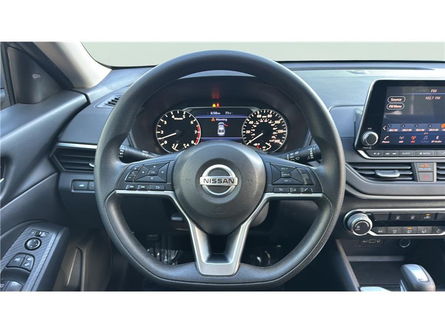 2022 Nissan Altima 2.5 SV Sedan 4D Folsom CA