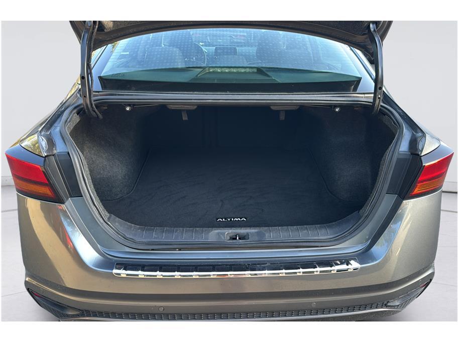 2022 Nissan Altima 2.5 SV Sedan 4D Folsom CA