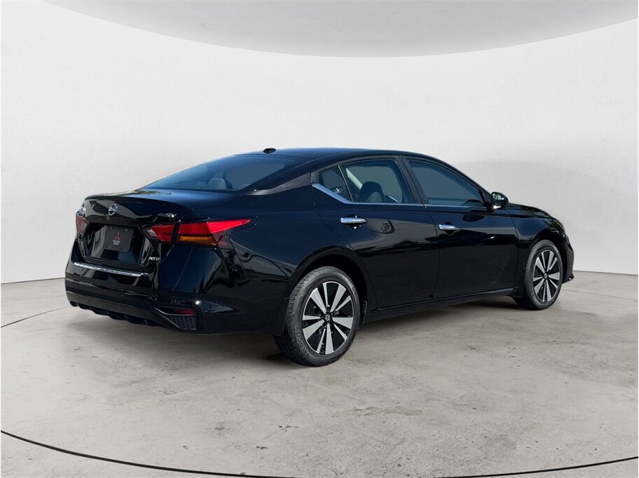 2022 Nissan Altima 2.5 SV Sedan 4D Folsom CA