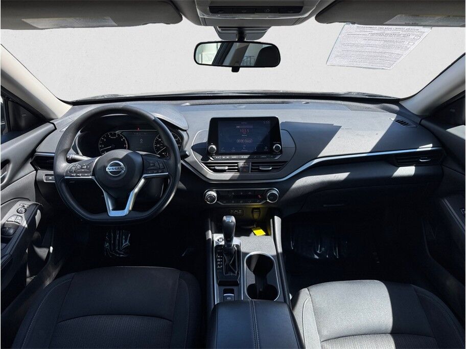 2022 Nissan Altima 2.5 SV Sedan 4D Folsom CA