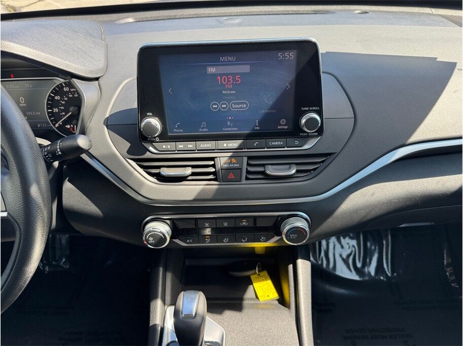 2022 Nissan Altima 2.5 SV Sedan 4D Folsom CA