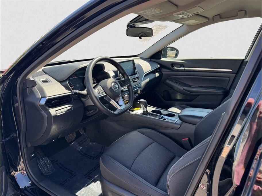 2022 Nissan Altima 2.5 SV Sedan 4D Folsom CA