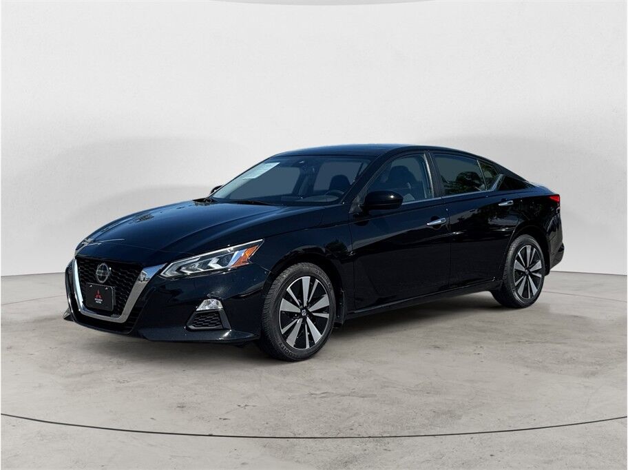 2022 Nissan Altima 2.5 SV Sedan 4D