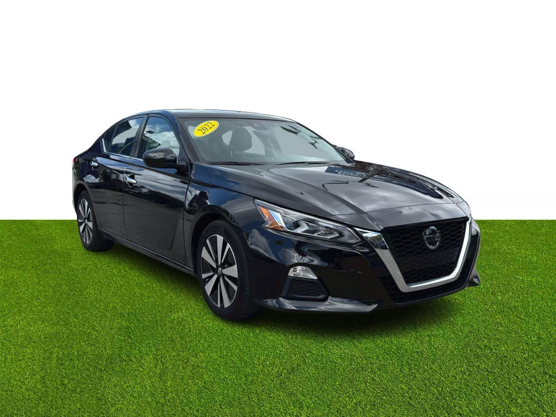 2022 Nissan Altima 2.5 SV Sedan 4D