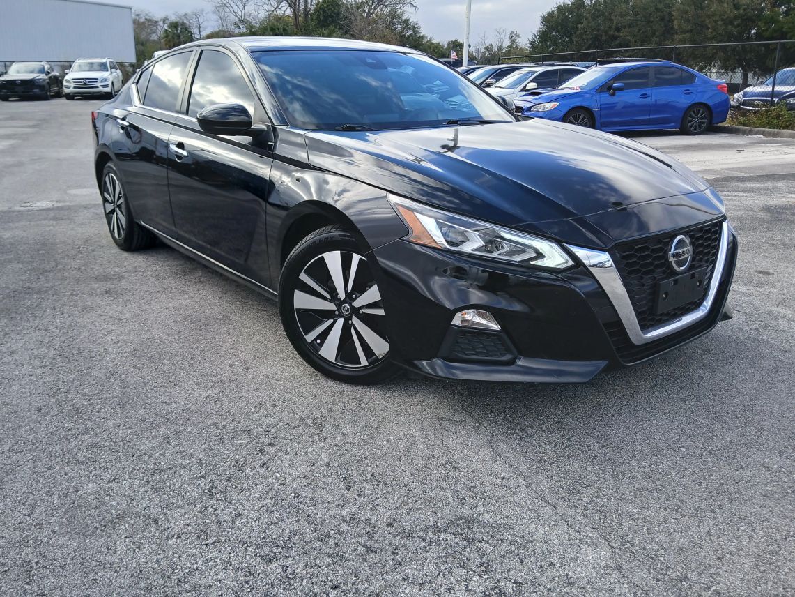 2022 Nissan Altima 2.5 SV Sedan 4D