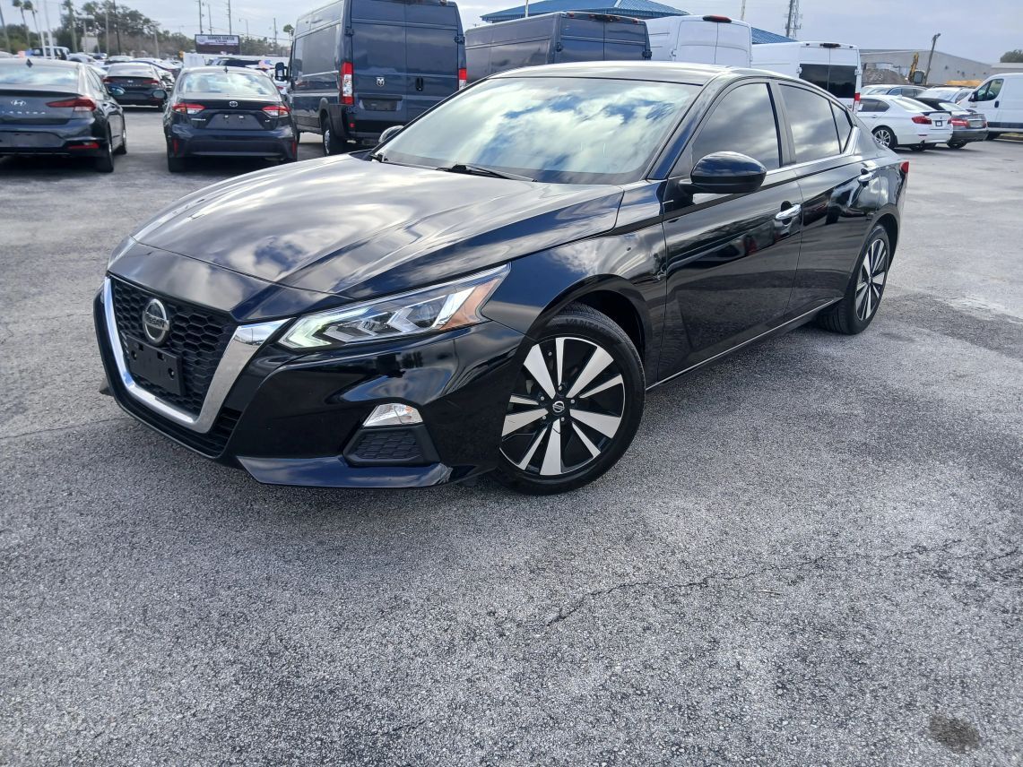 2022 Nissan Altima 2.5 SV Sedan 4D