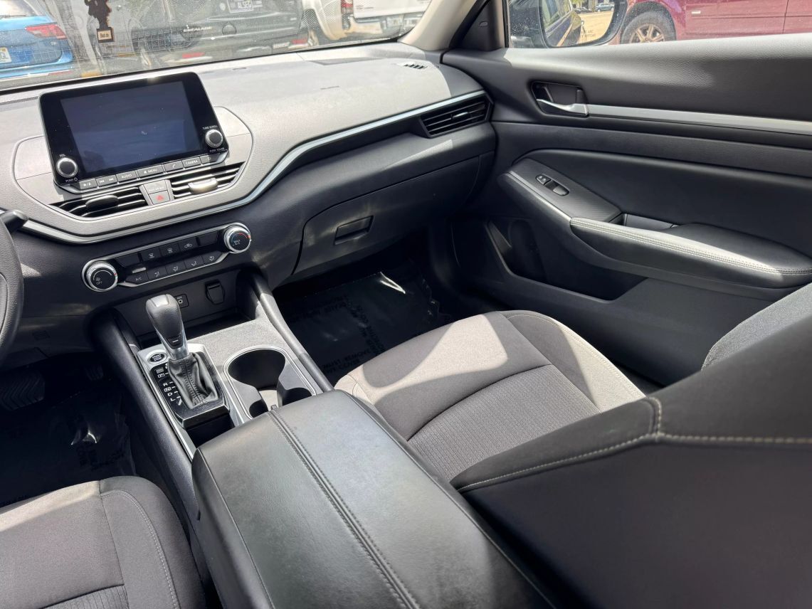2022 Nissan Altima 2.5 SV Sedan 4D