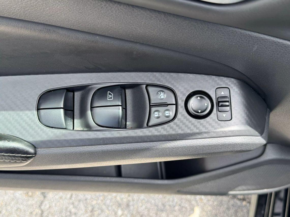 2022 Nissan Altima 2.5 SV Sedan 4D