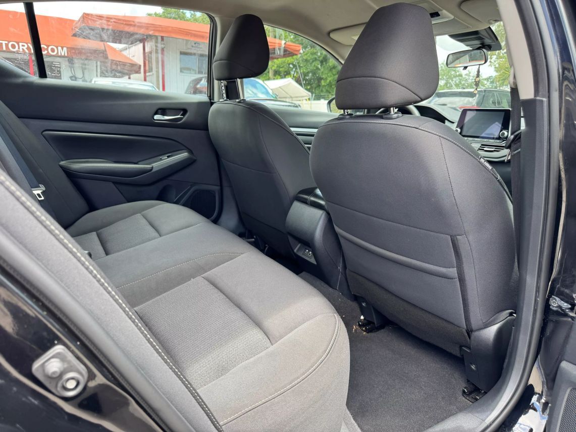 2022 Nissan Altima 2.5 SV Sedan 4D