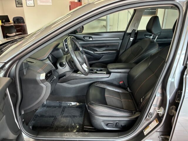2022 Nissan Altima SR FWD Charlotte NC
