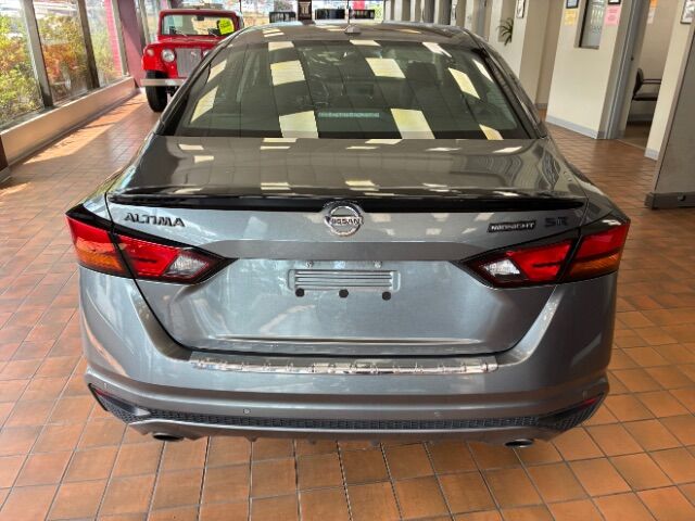 2022 Nissan Altima SR FWD Charlotte NC
