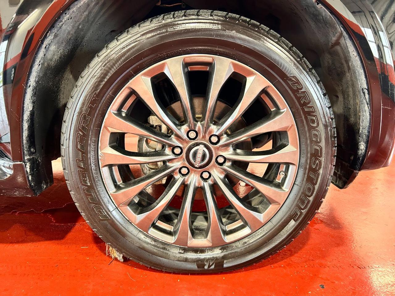 2022 Nissan Armada Platinum 4WD Franklin OH