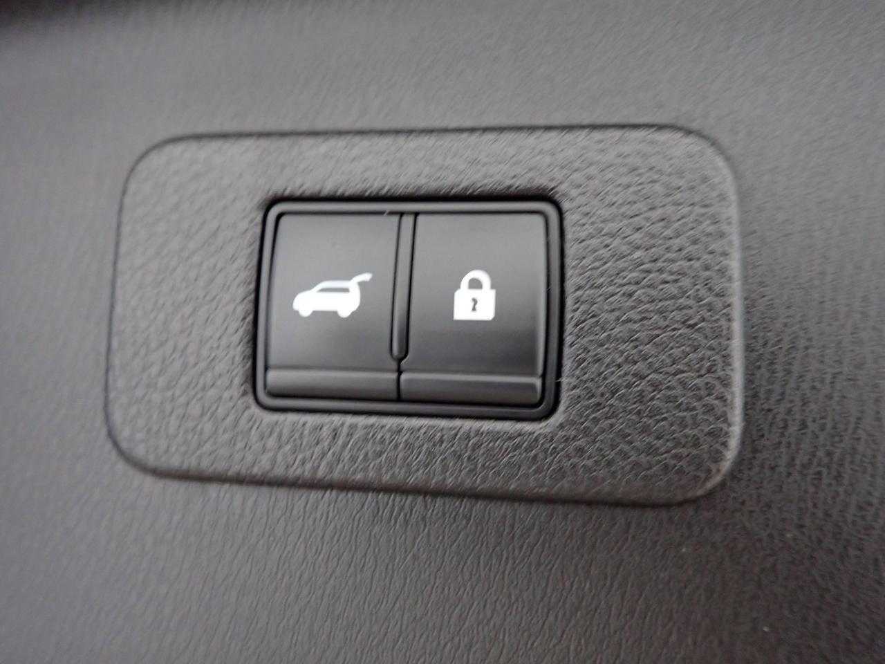 2022 Nissan Armada Platinum 4WD LEATHER NAVI SUNROOF 8 PASS DVD Listowel ON