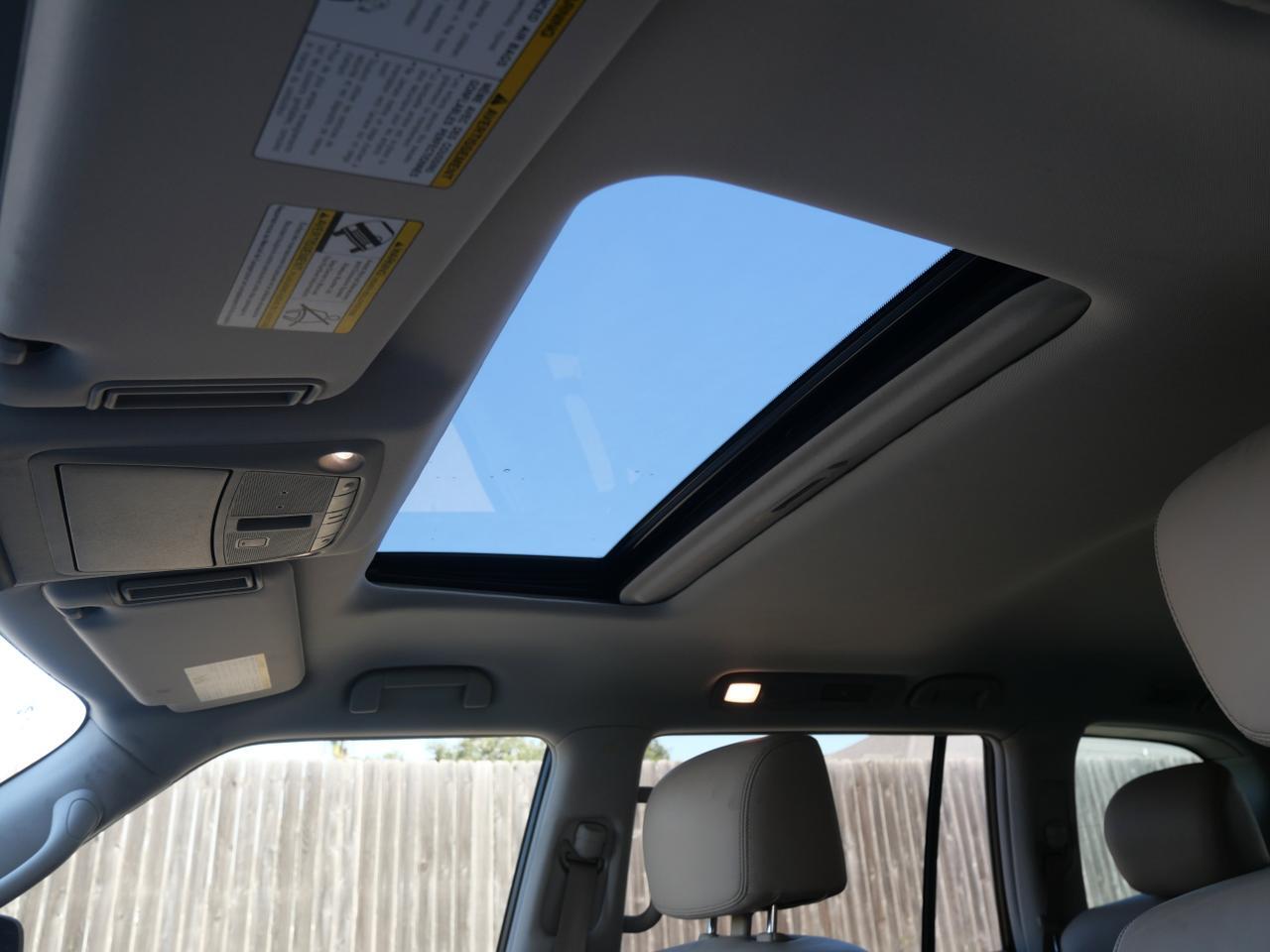 2022 Nissan Armada Platinum San Juan TX