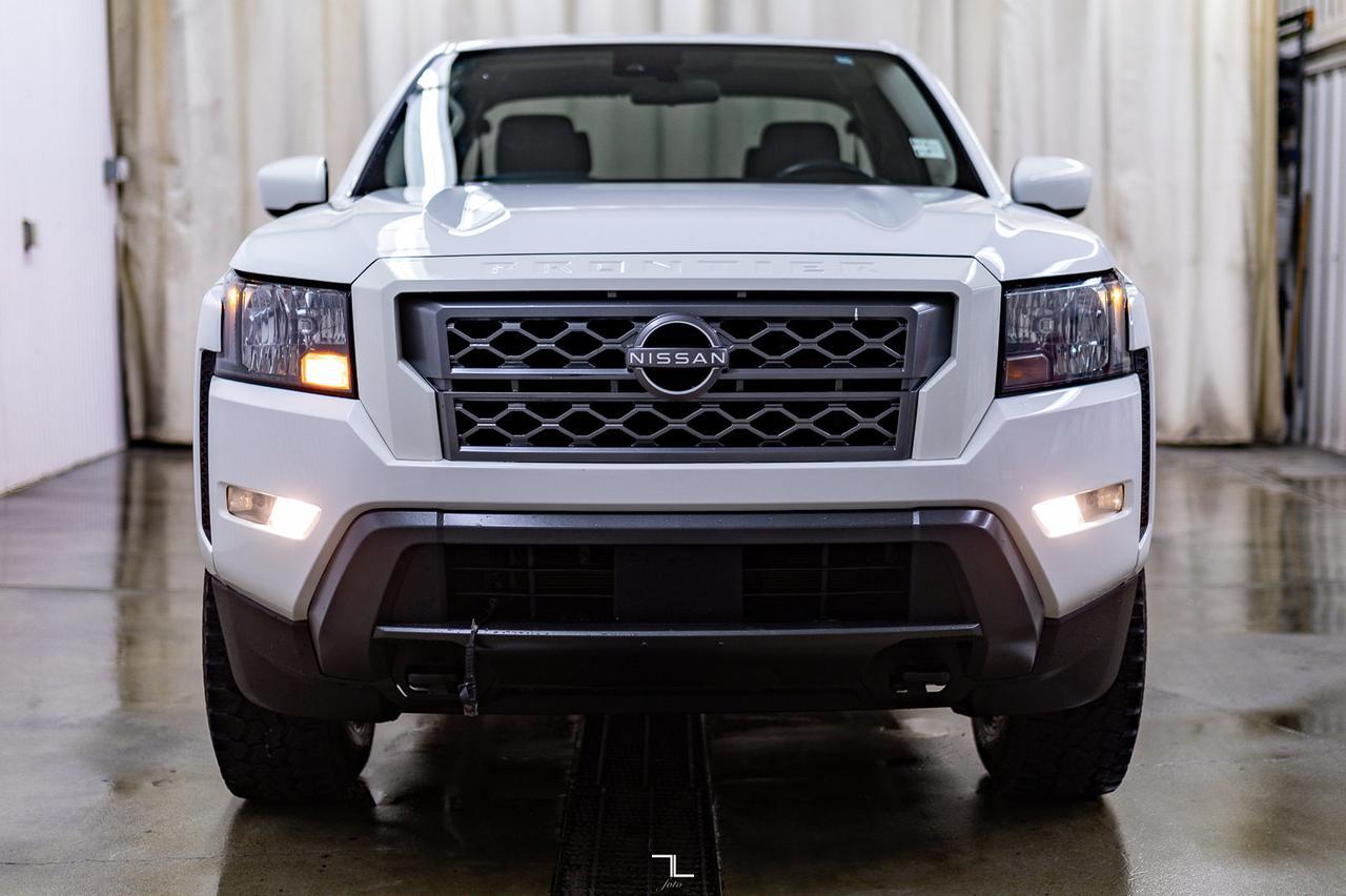 2022 Nissan Frontier 4X4 King Cab SV BCam Heated Seats Red Deer AB