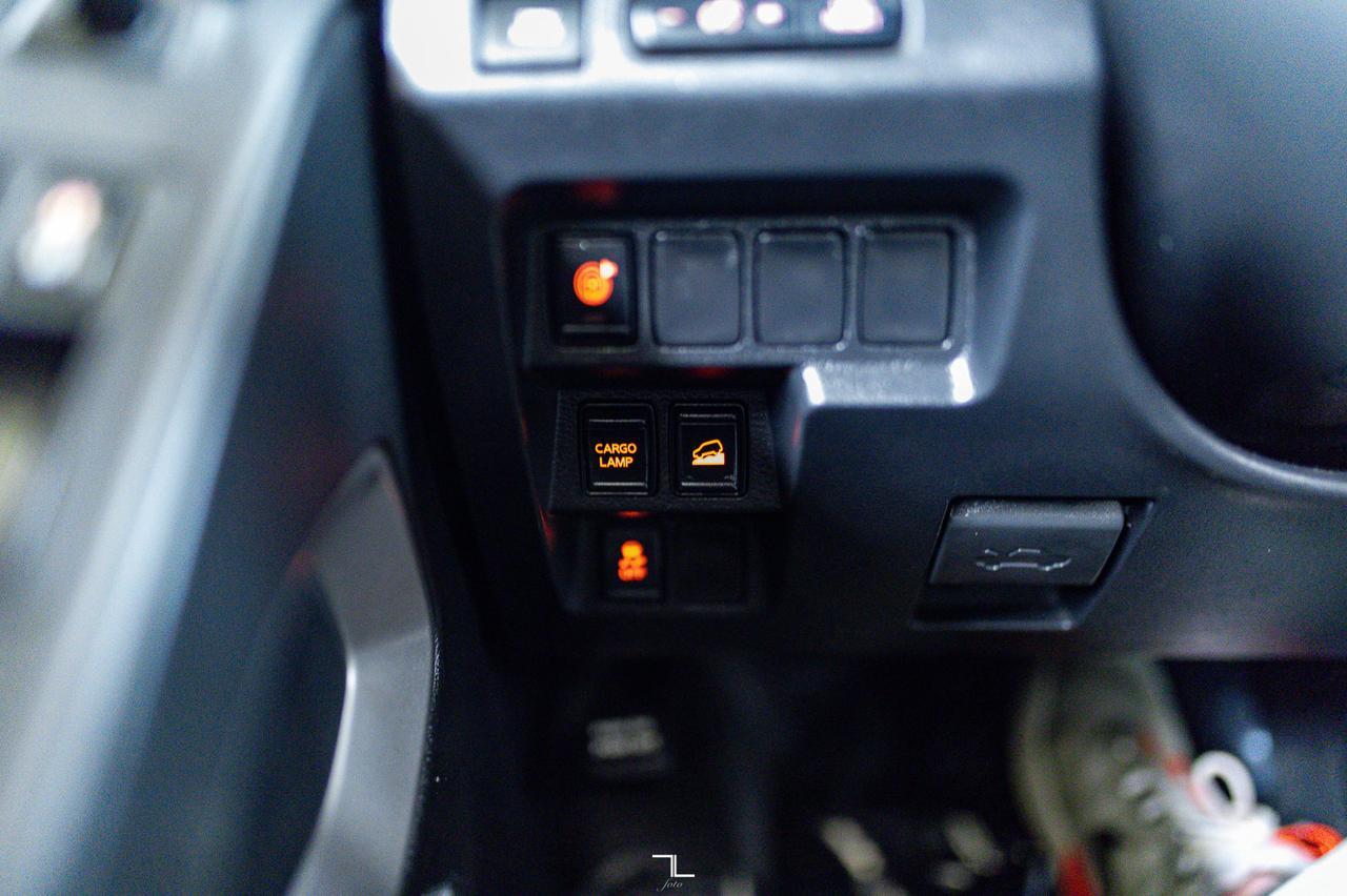 2022 Nissan Frontier 4X4 King Cab SV BCam Heated Seats Red Deer AB