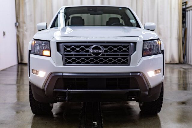 2022 Nissan Frontier 4X4 King Cab SV BCam Heated Seats Red Deer AB