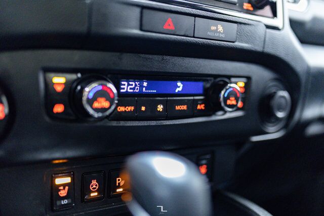 2022 Nissan Frontier 4X4 King Cab SV BCam Heated Seats Red Deer AB