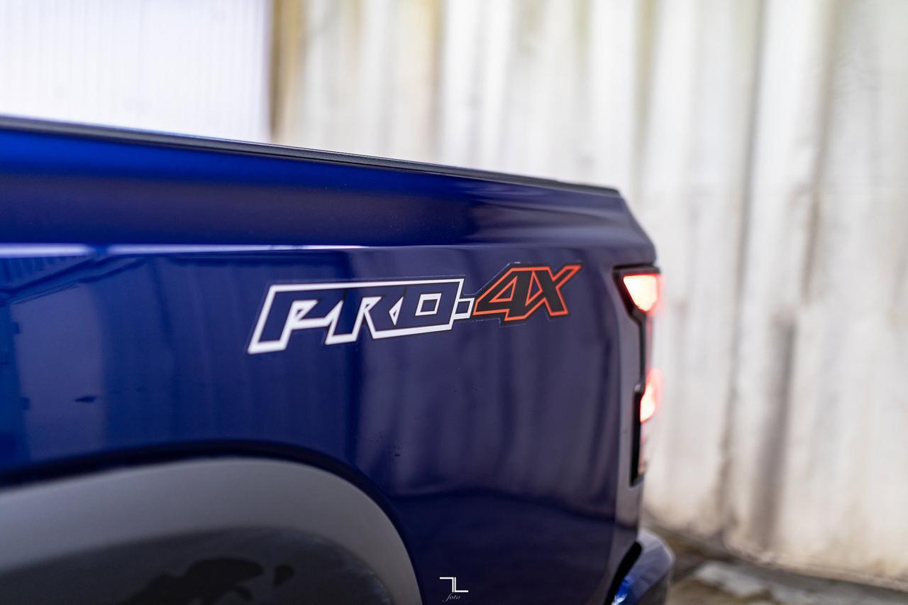 2022 Nissan Frontier 4x4 Crew Cab Pro-4X Leather Roof Nav BCam Red Deer AB