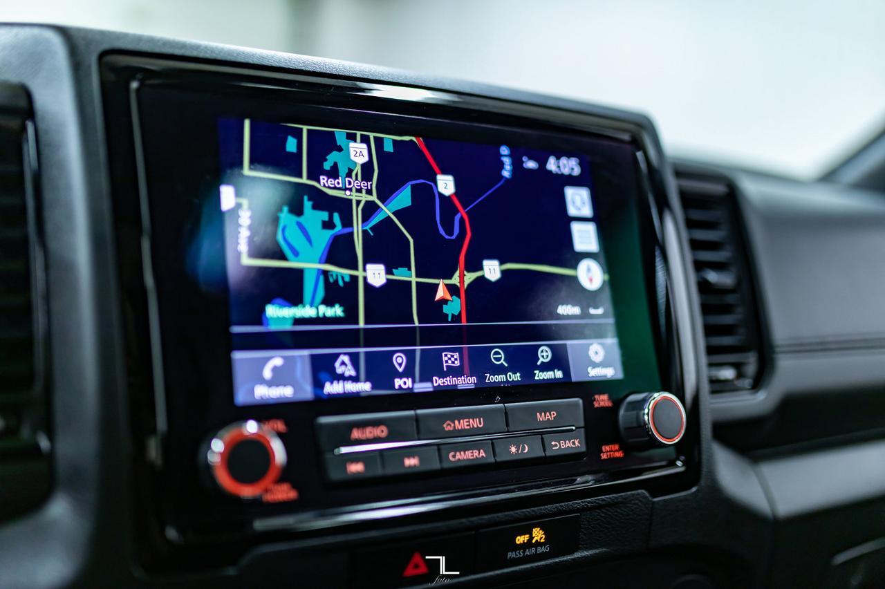 2022 Nissan Frontier 4x4 Crew Cab Pro-4X Leather Roof Nav Tent Red Deer AB